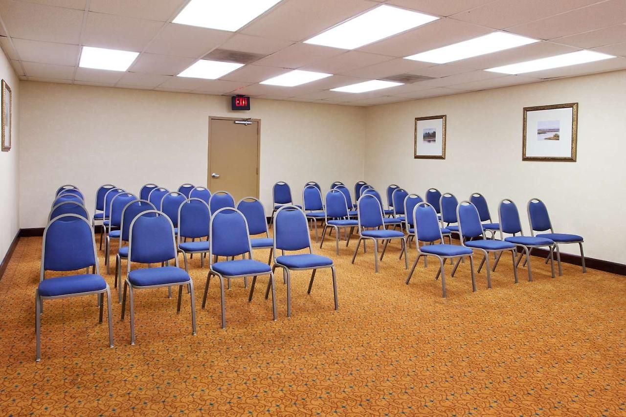 Country Inn & Suites By Radisson, Atlanta Downtown מראה חיצוני תמונה