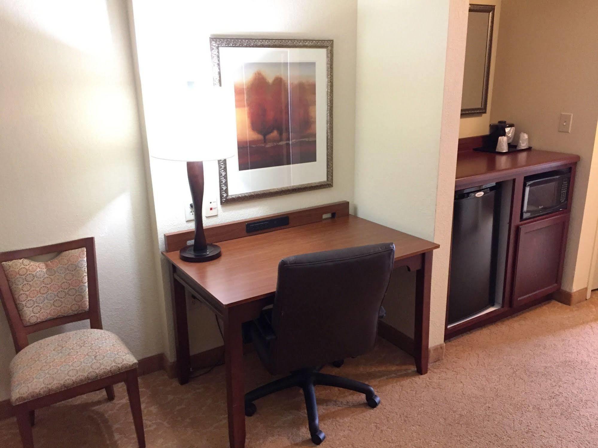 Country Inn & Suites By Radisson, Atlanta Downtown מראה חיצוני תמונה